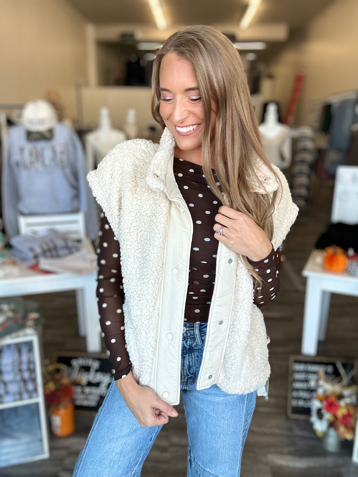 Winter Days Oversized Sherpa Vest (Beige)