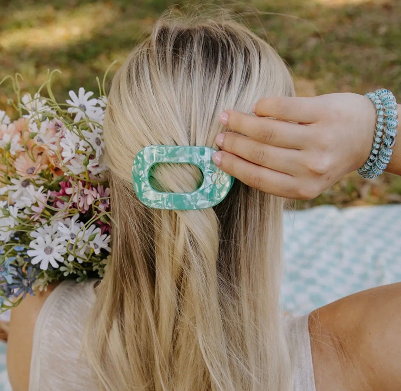 Spring Splash Round Flat Clip - Small