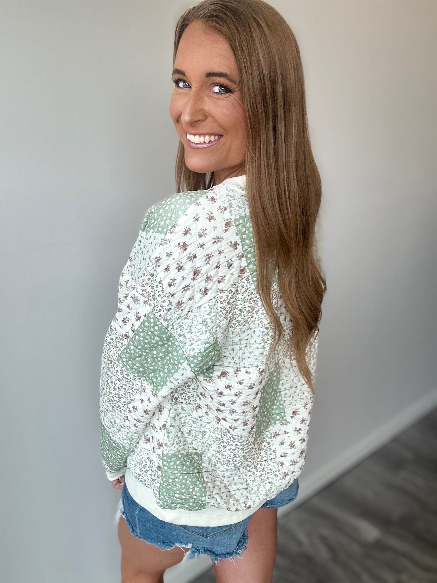 Cottage Vibes Quilted Pullover