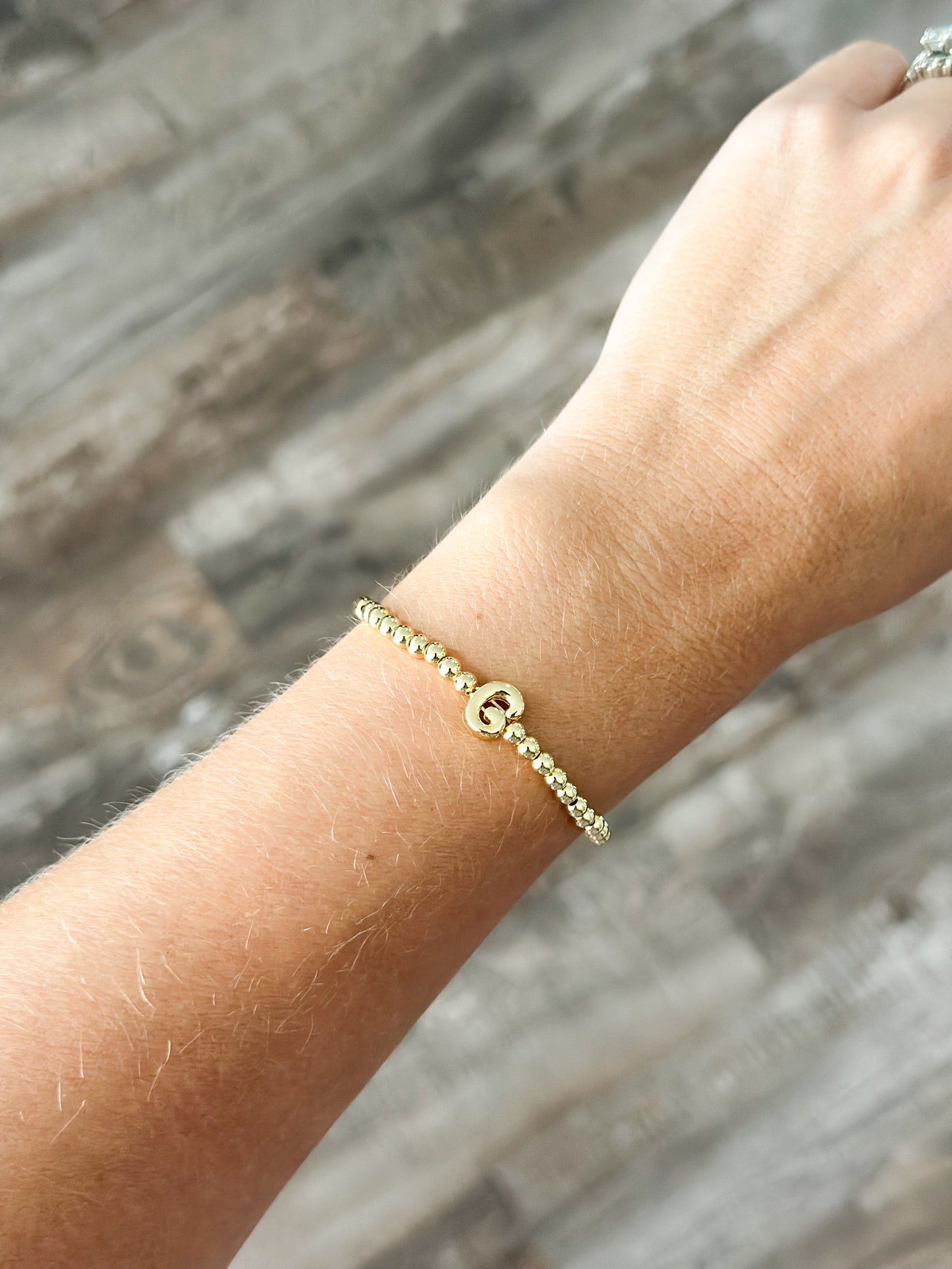 Initial Bubble Stretch Bracelet - G