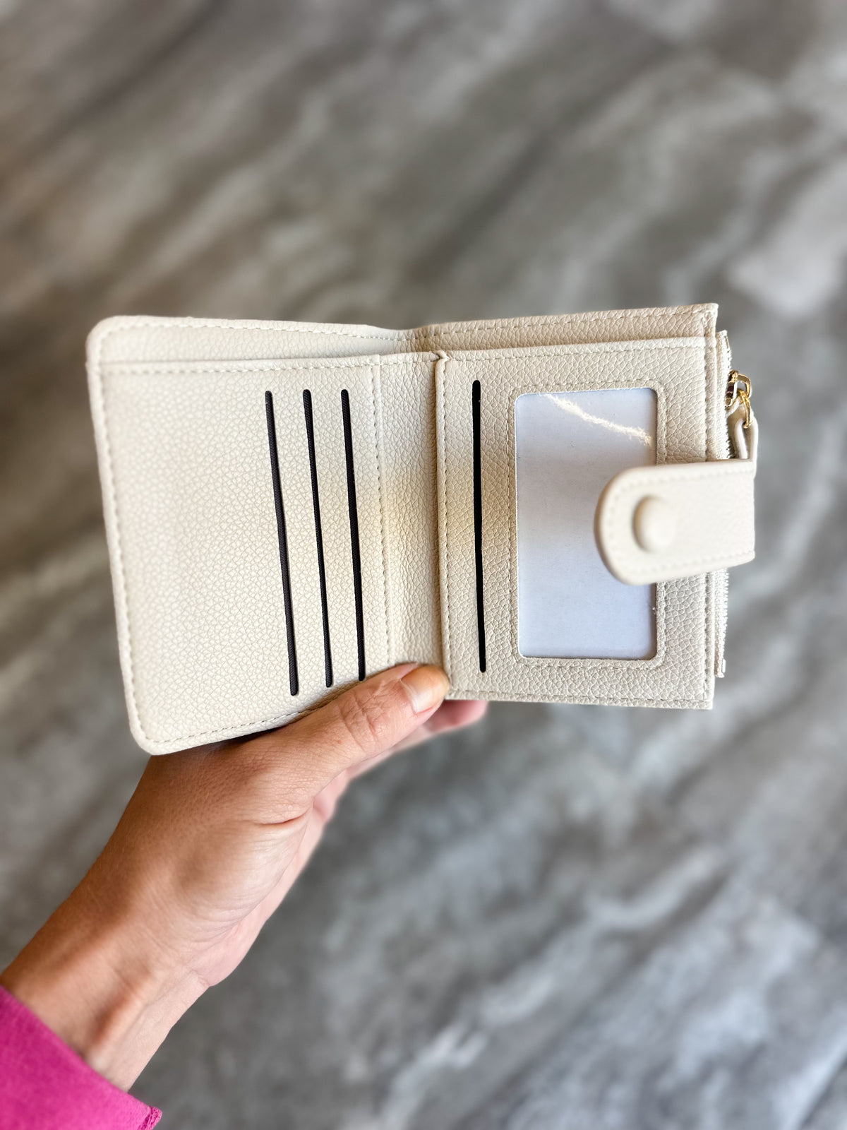 Cheyanna Bifold Wallet (Beige)