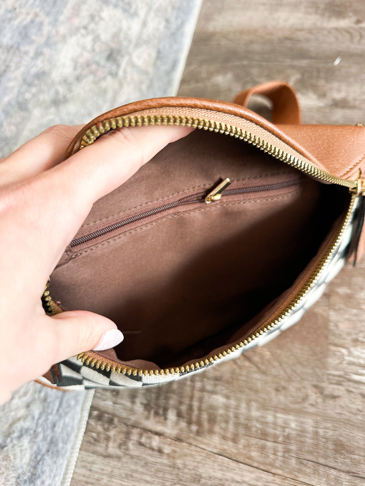 Heart Racer Sling Bag (Brown)