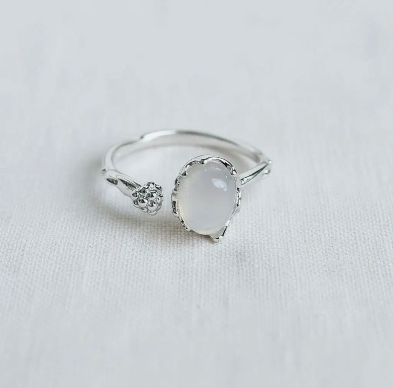 Artisan Geometric White Agate Adjustable Ring