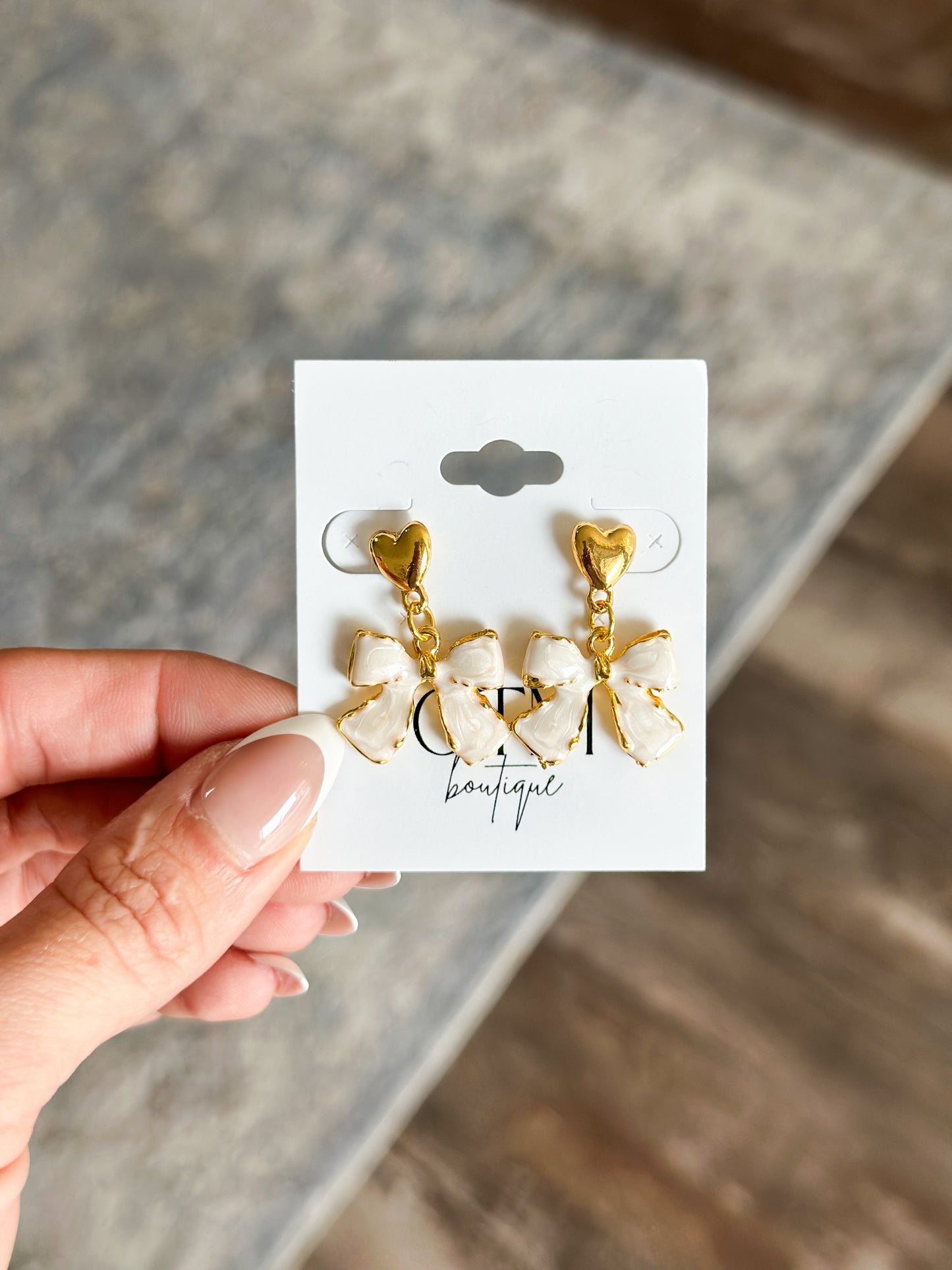 Bow Heart Drop Earrings (Gold)