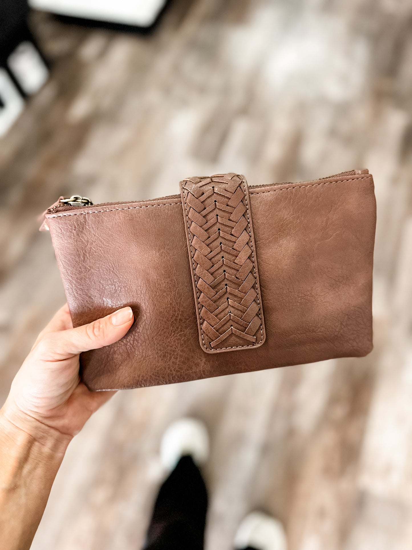 Lisa Crossbody (Mauve)