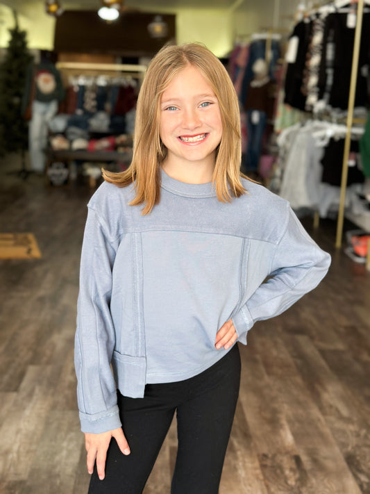 Madi Relaxed Fit Pullover - Blue (TWEEN)
