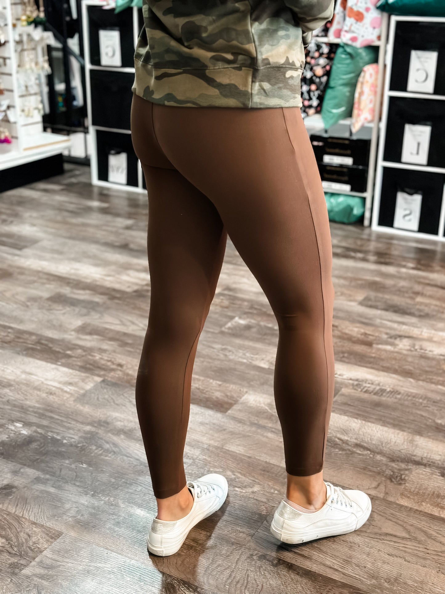 Comfort For Days Buttery Soft Leggings (Brown)