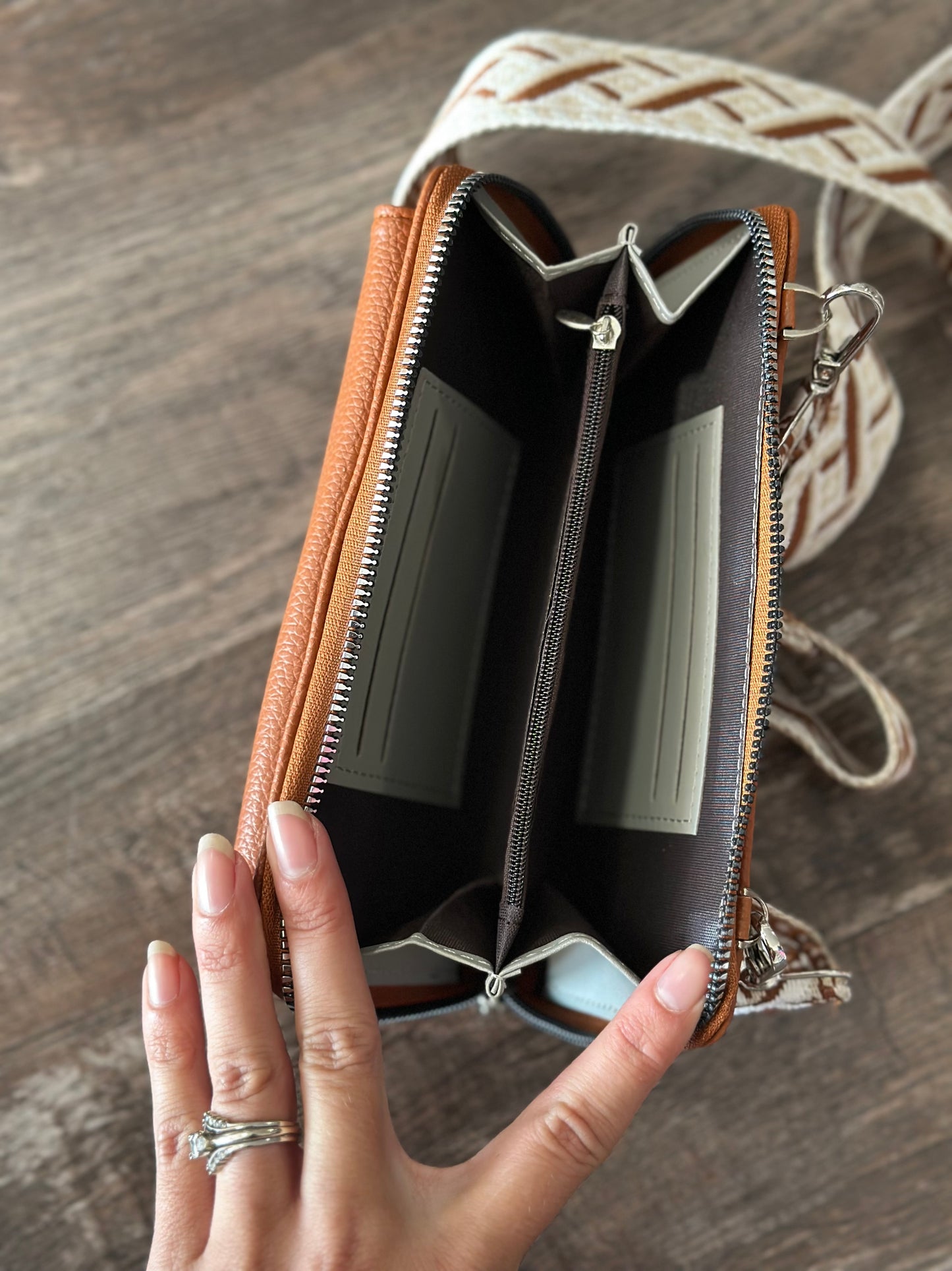 Rochelle Duo Wallet Crossbody - Camel