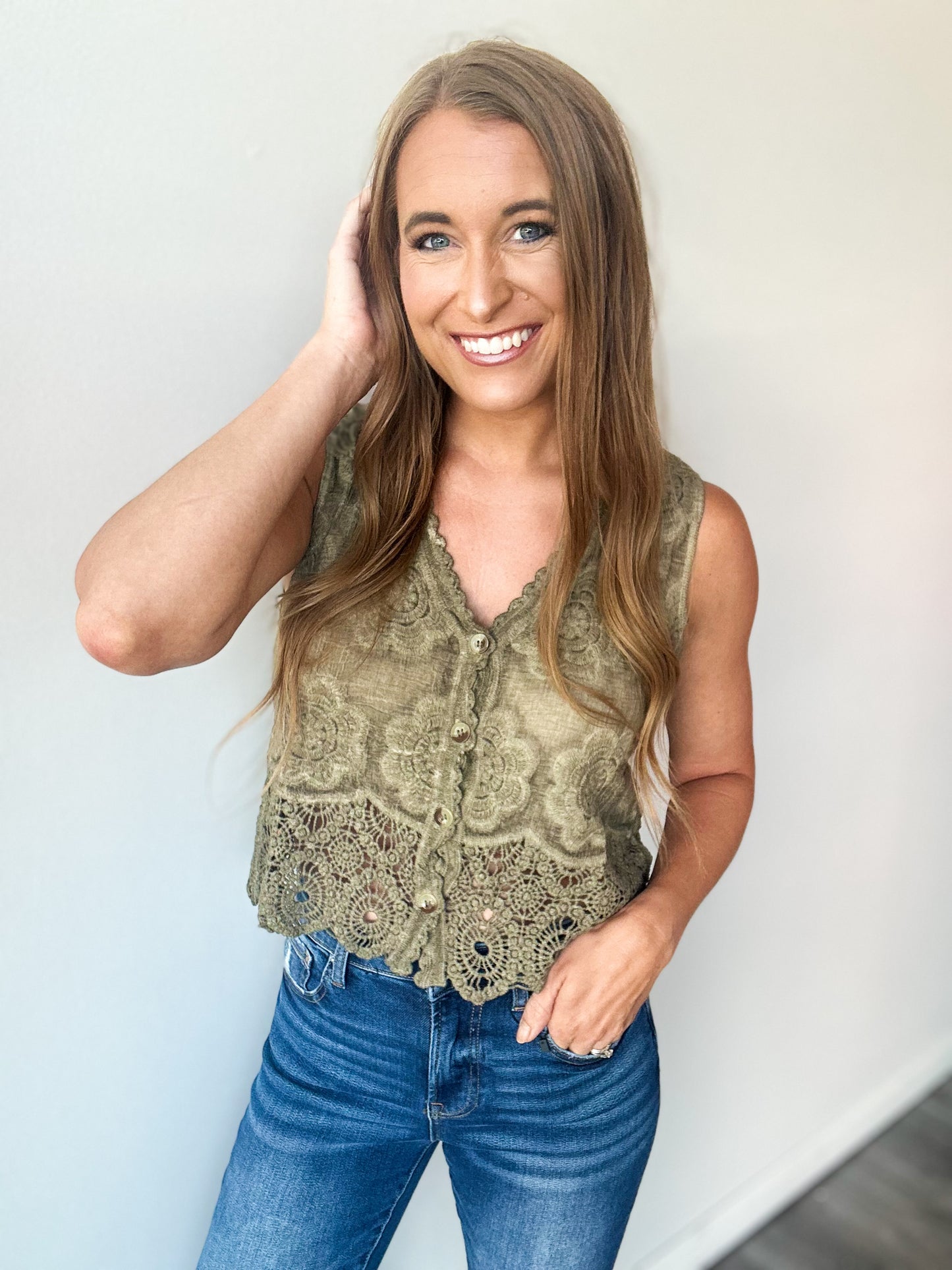 Summer Feelings Crochet Lace Vest (Olive)