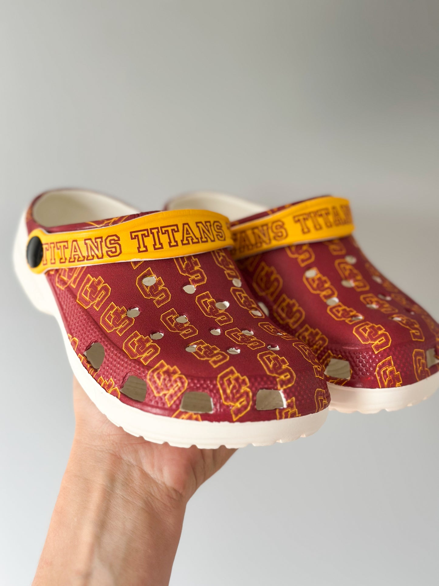 EXTRAS IN STOCK Titans Shoes