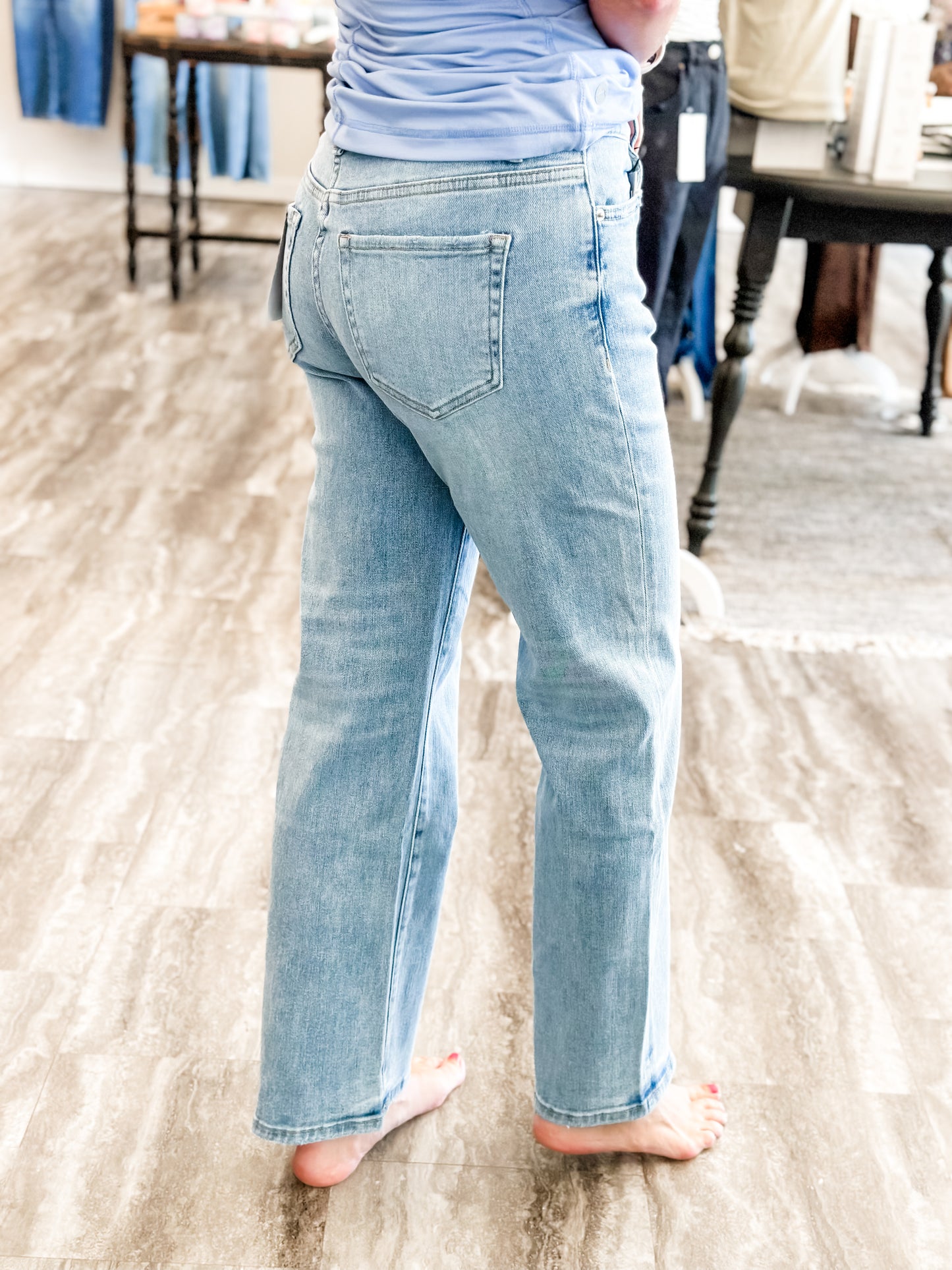 Lauren Mid-Rise Mom Jean