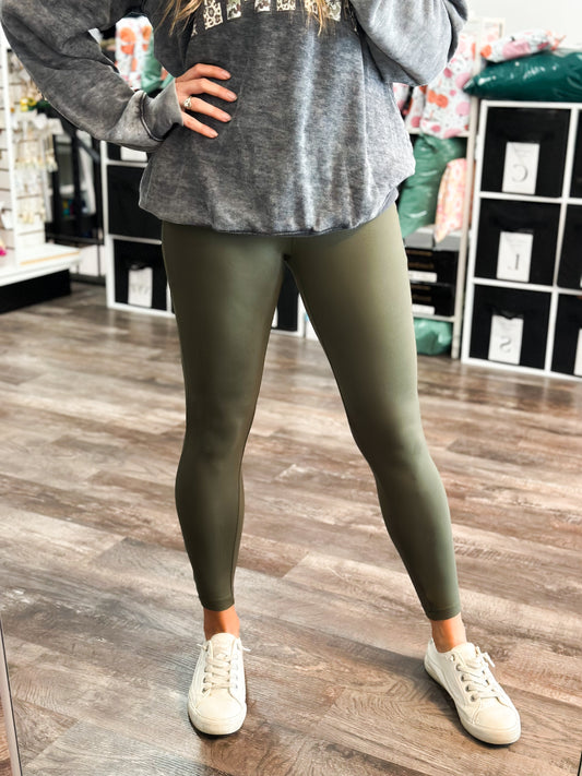 Comfort For Days Buttery Soft Leggings (Olive)