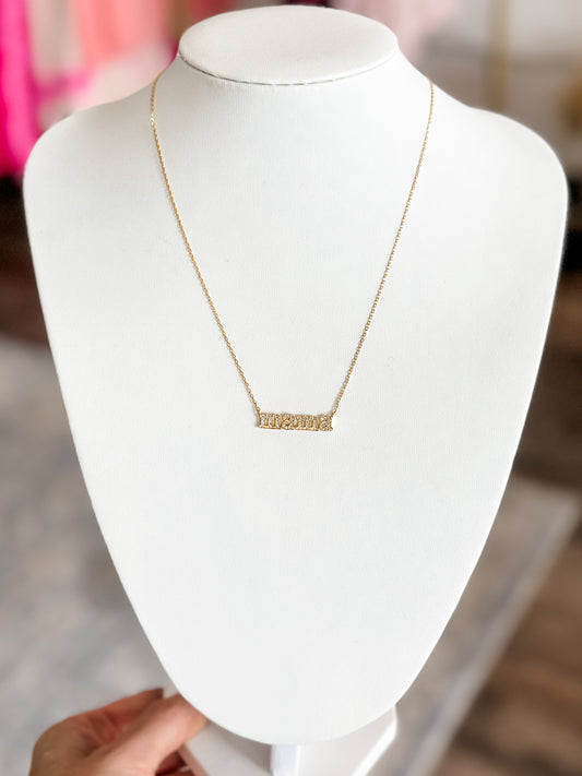 Mama Pendant Necklace (Gold)