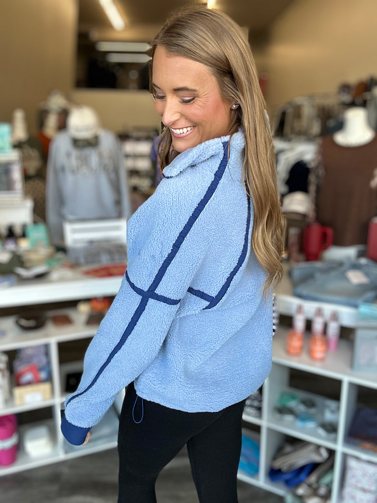 Jolie Fleece Pocket Pullover