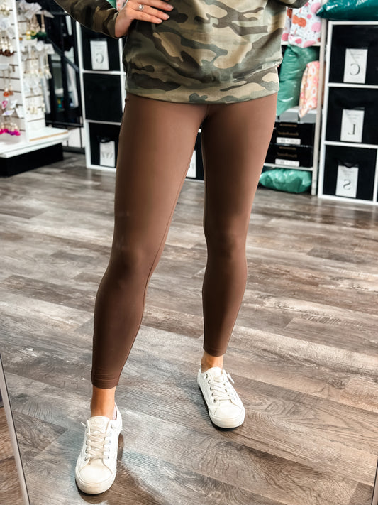 Comfort For Days Buttery Soft Leggings (Brown)