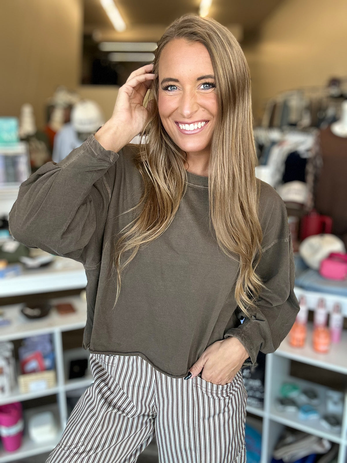 Jules Cropped Flowy Long Sleeve (Brown)