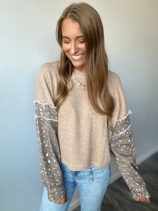 Into The Forest Printed Sleeve Top