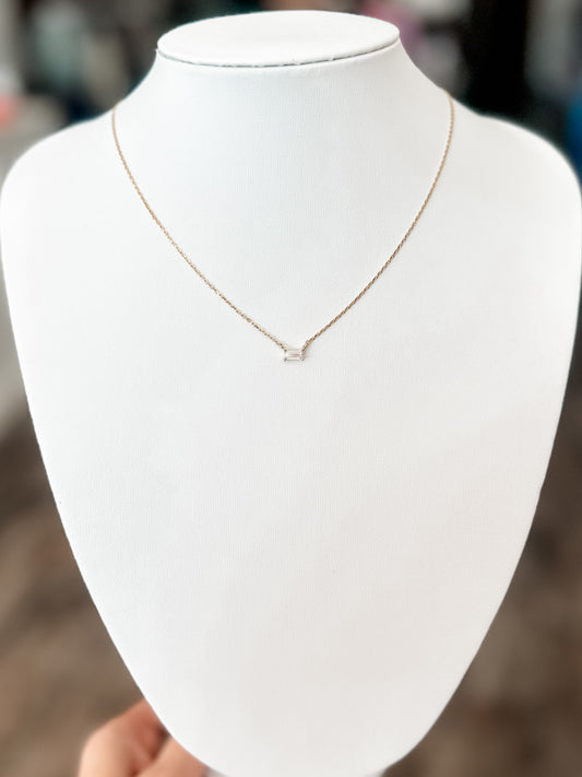 Simplicity in Love Gold Necklace