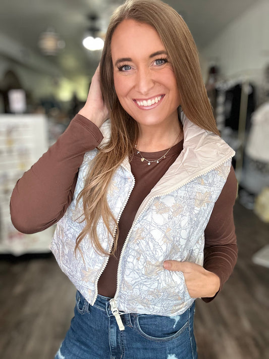 RESTOCK Keep Calm Camo Puffer Vest - Simply Southern