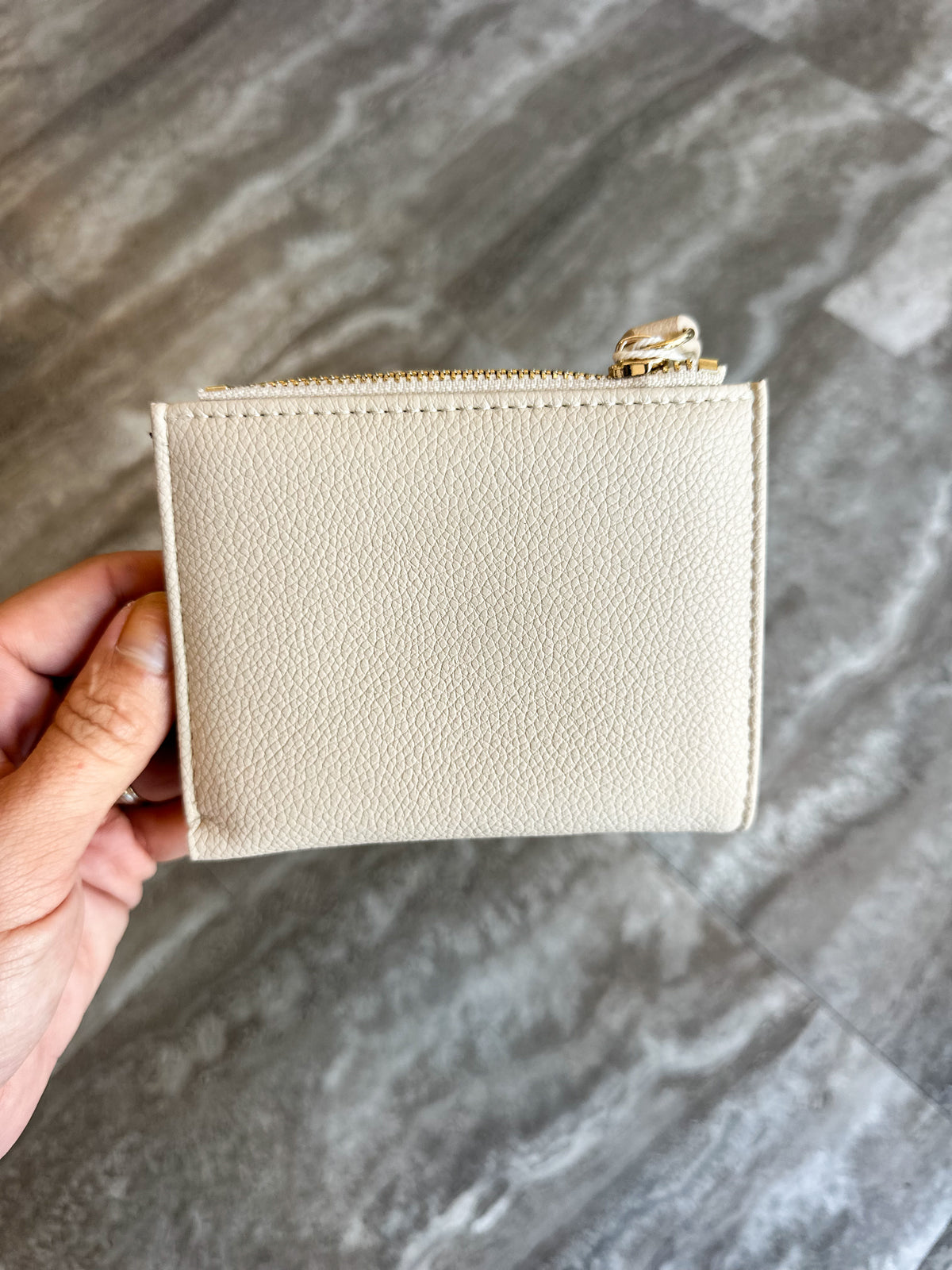 Cheyanna Bifold Wallet (Beige)