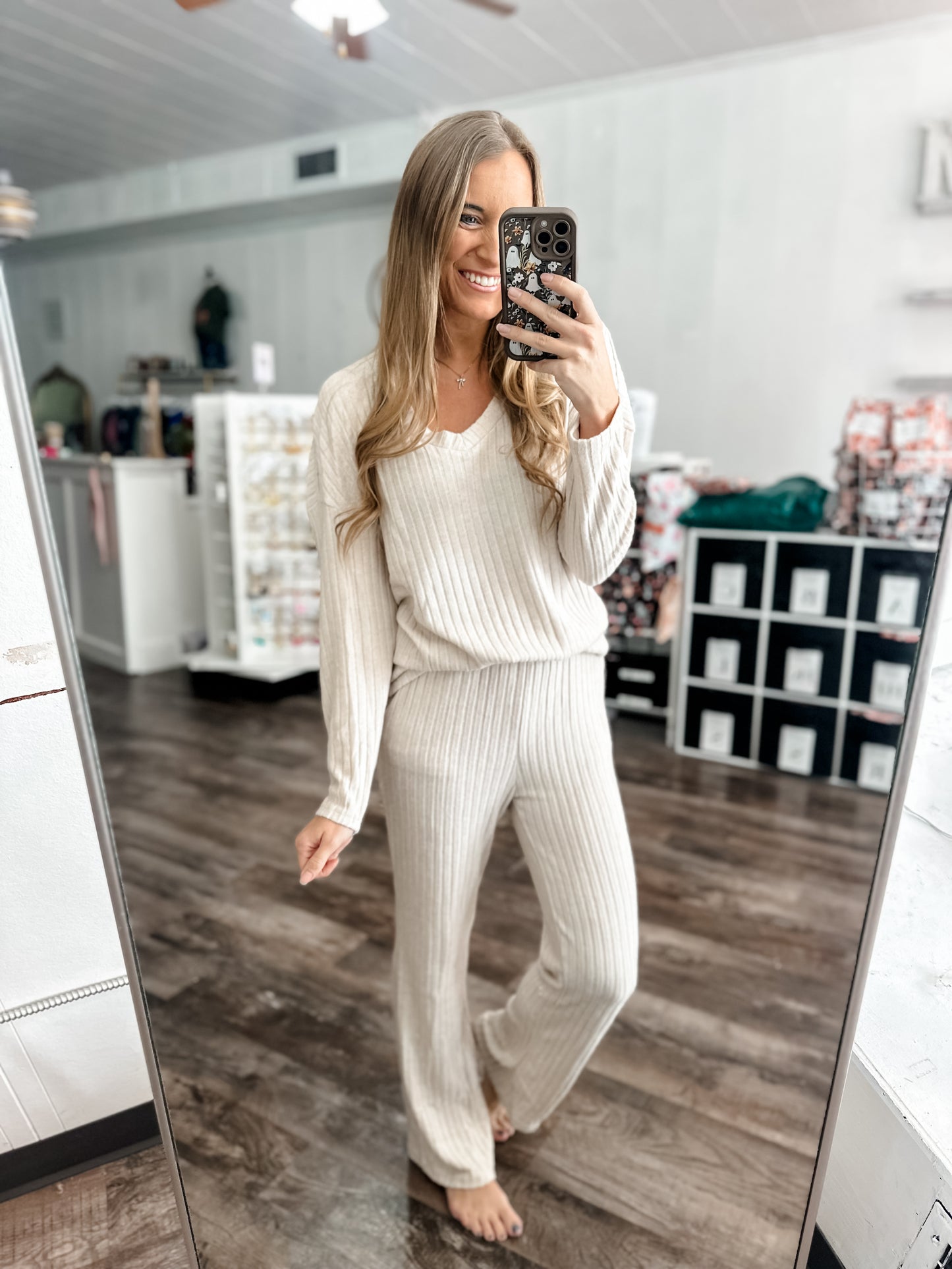 Weekend Love Lounge Set (Cream)