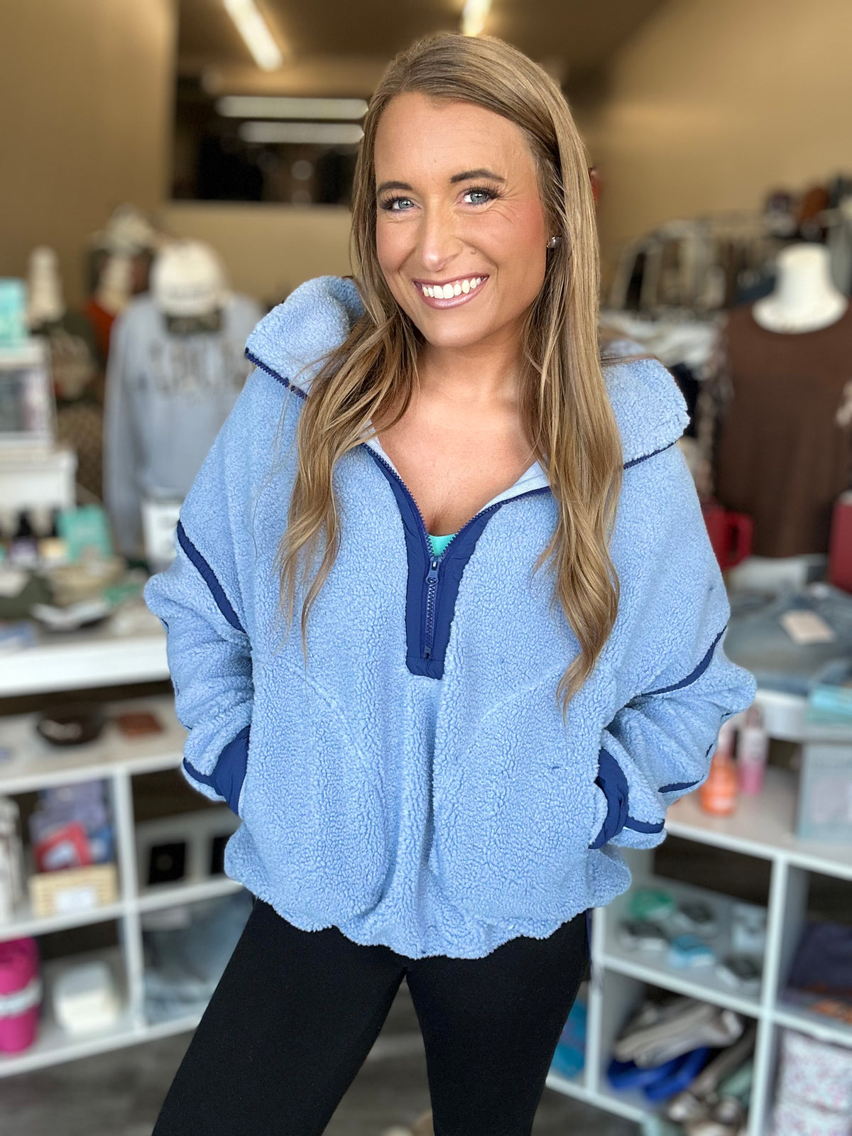 Jolie Fleece Pocket Pullover