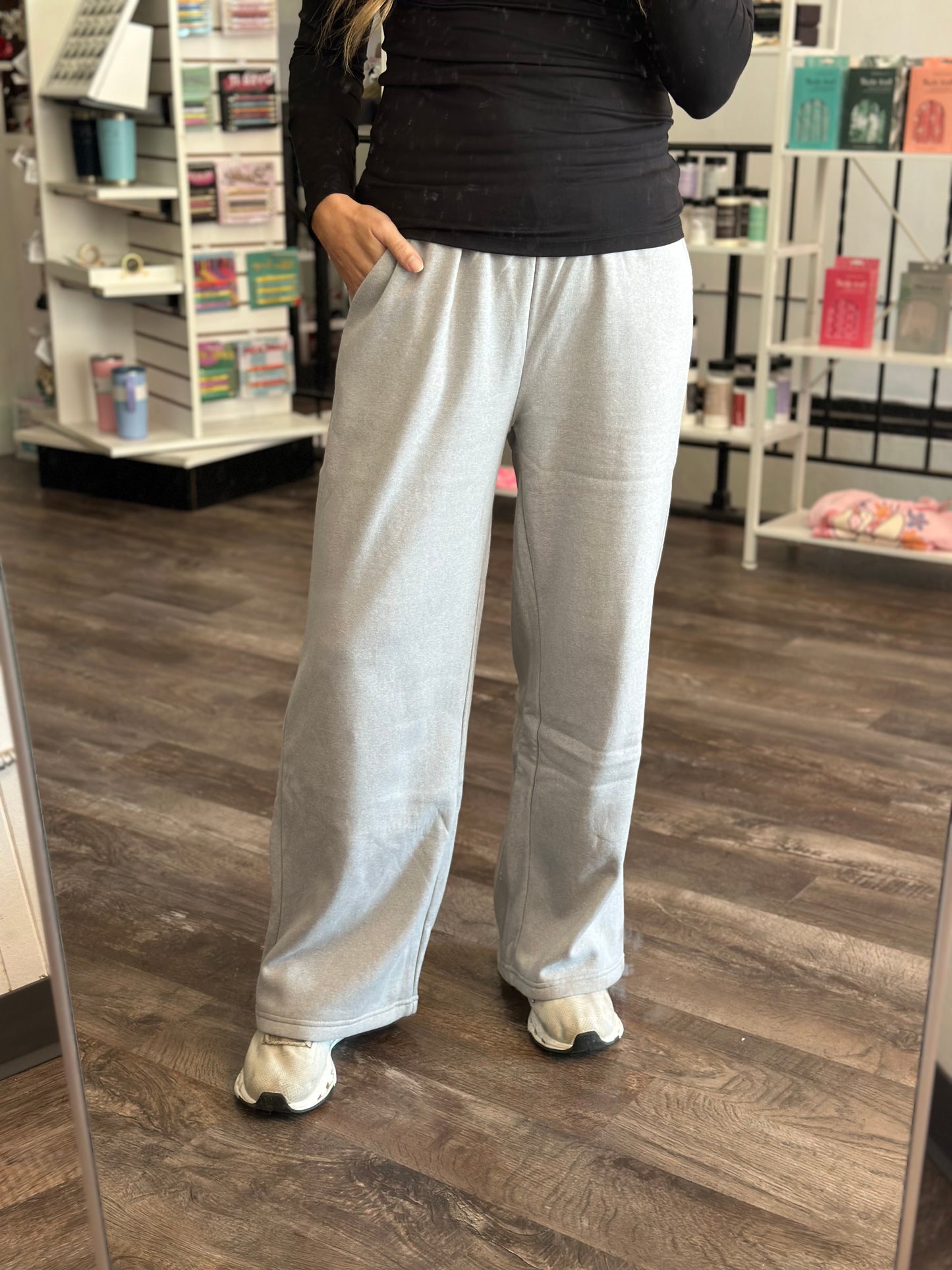 Dream On Fleece Sweatpants (Grey)