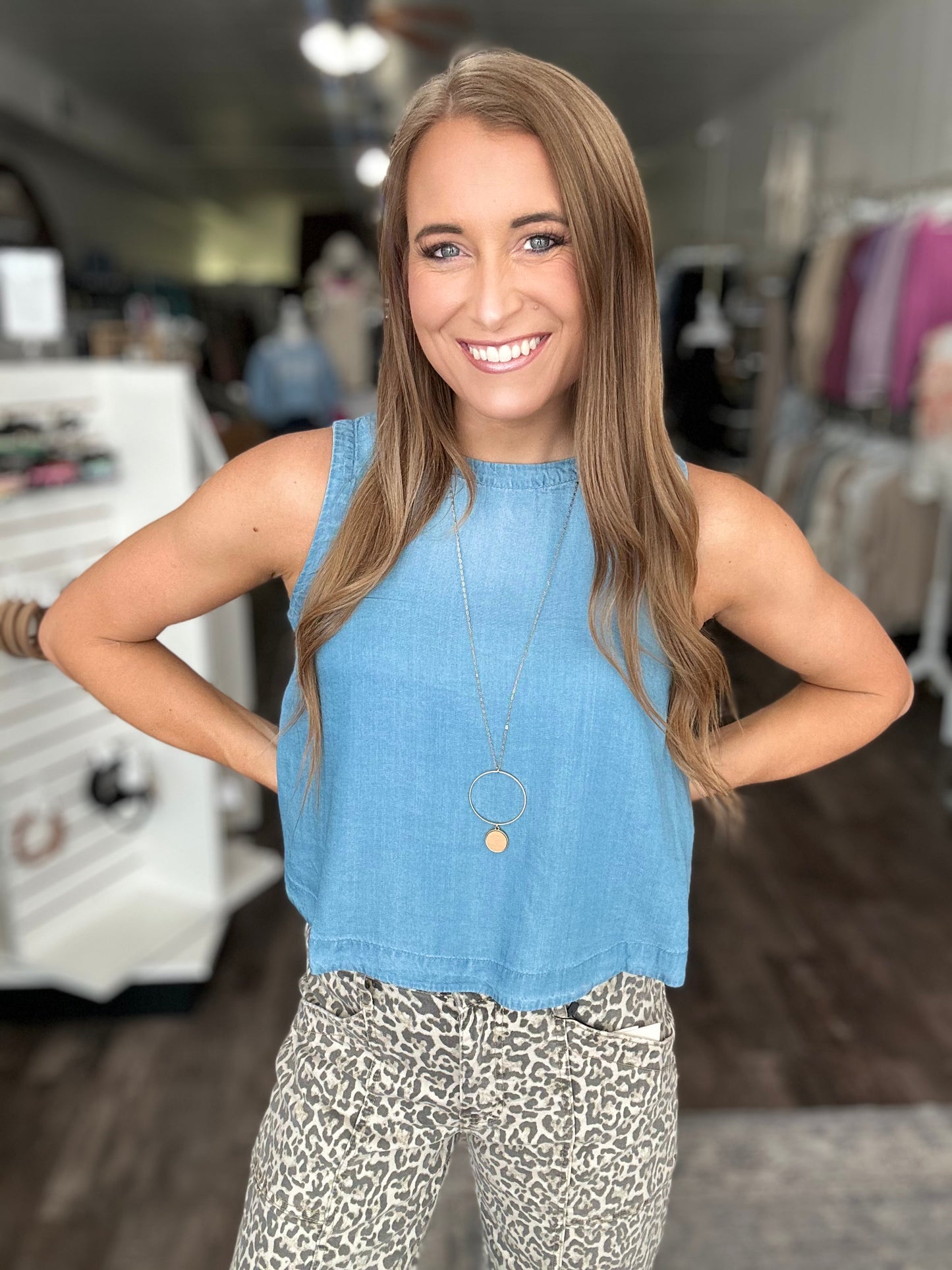 Easily Accepted Button Back Top