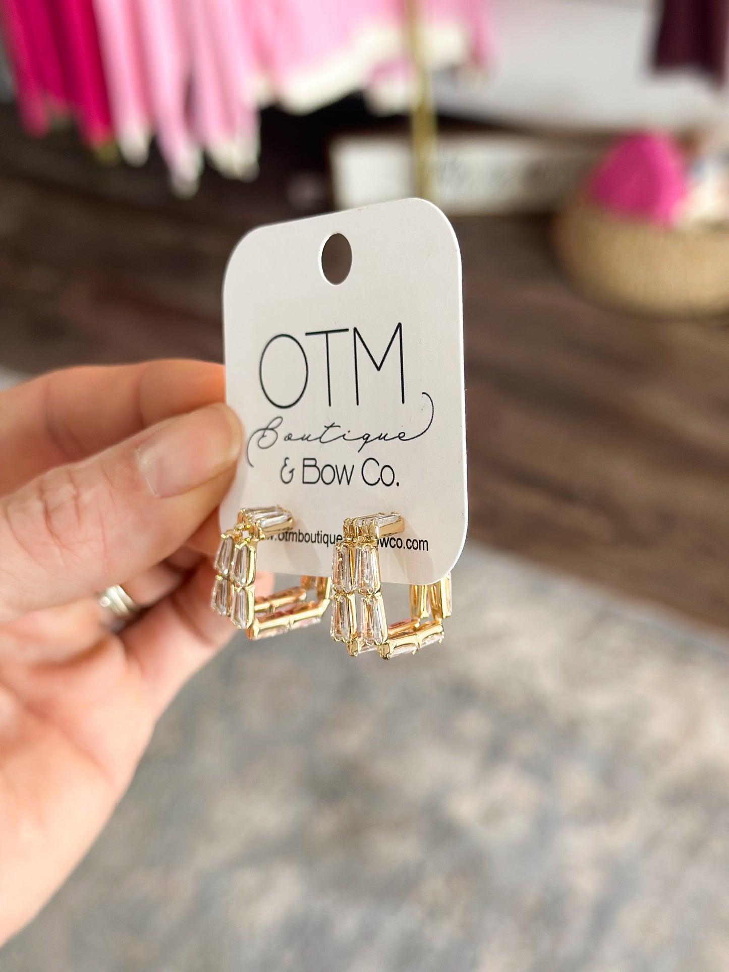 Dazzle Square Hoop Earrings (Gold)