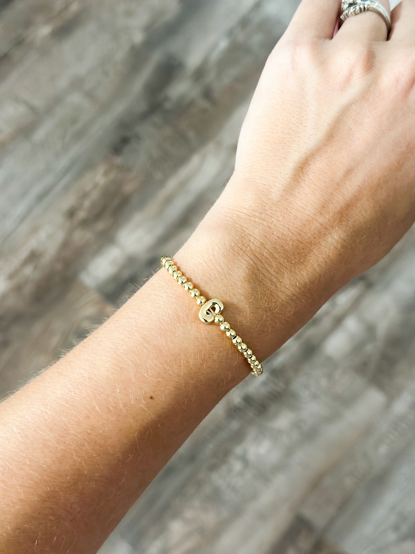 Initial Bubble Stretch Bracelet - C