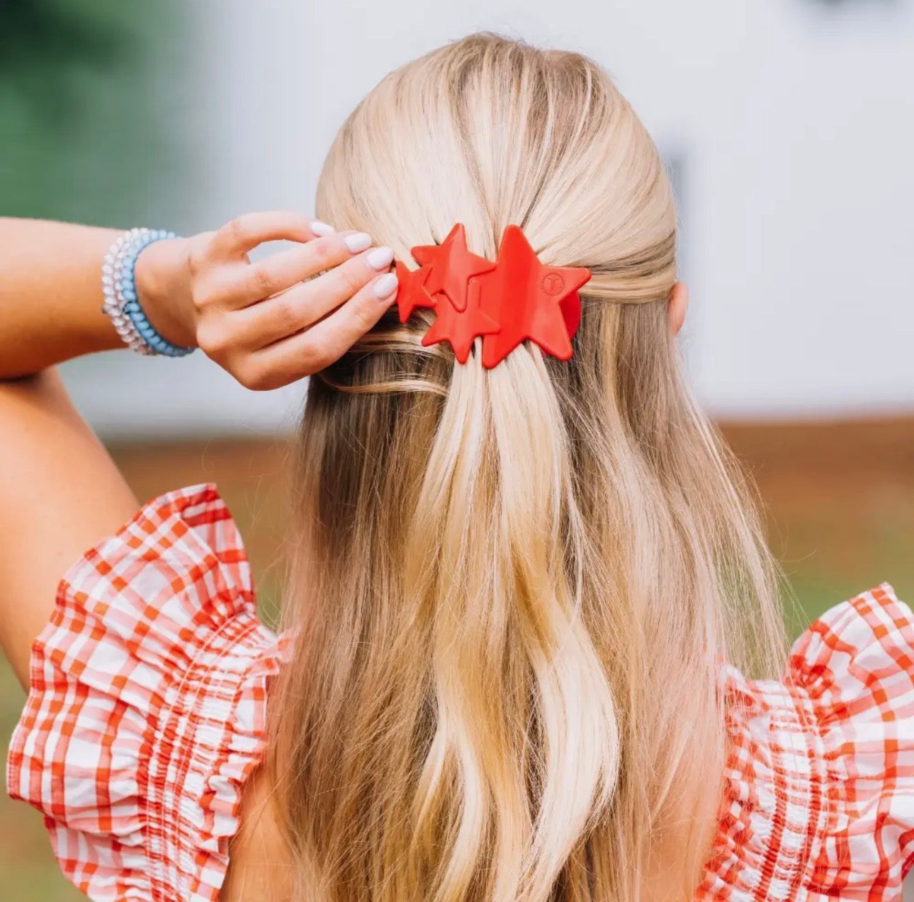Red Shooting Star Flat Clip - Medium