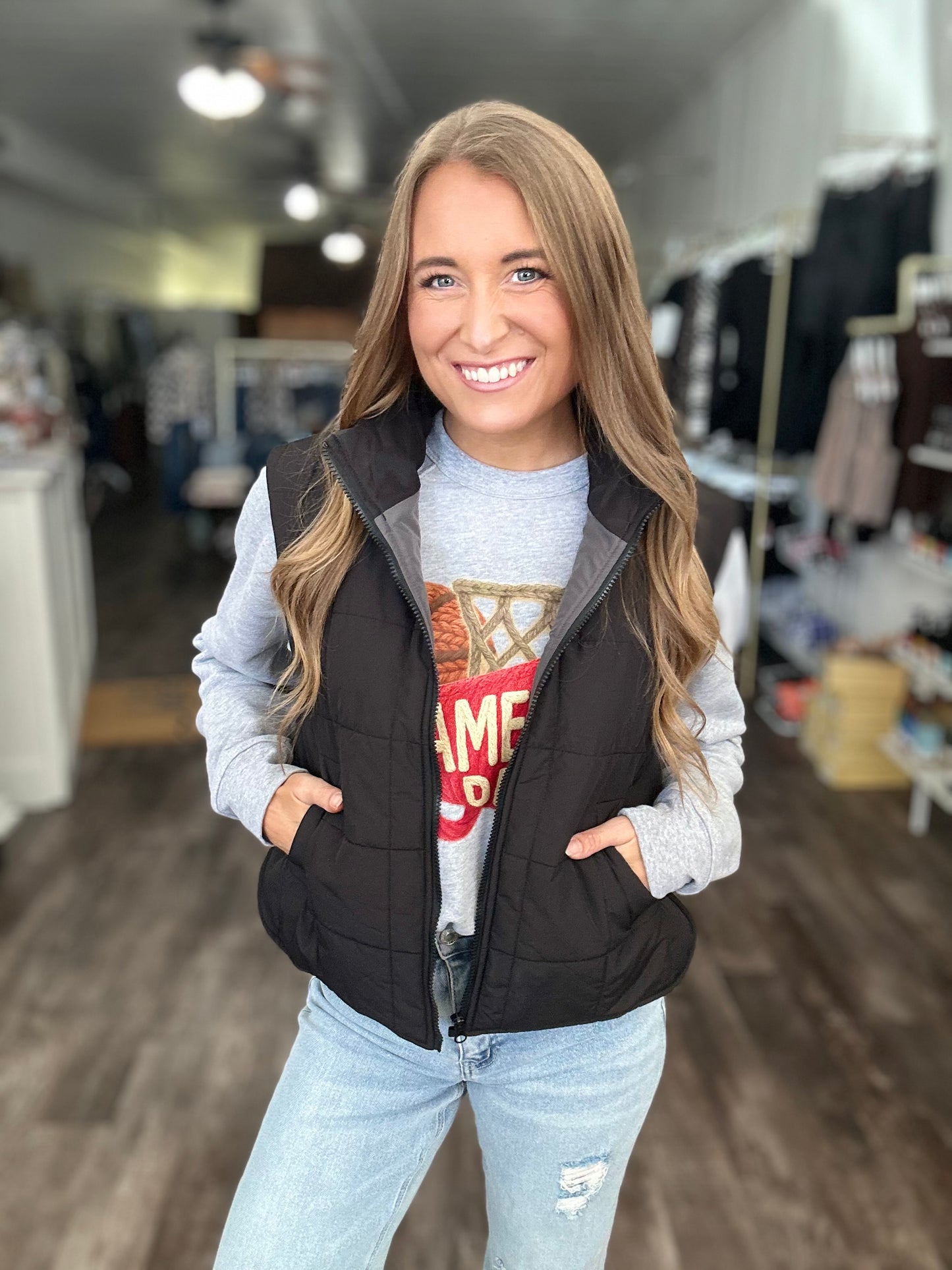 On The Edge Puffer Vest - Black