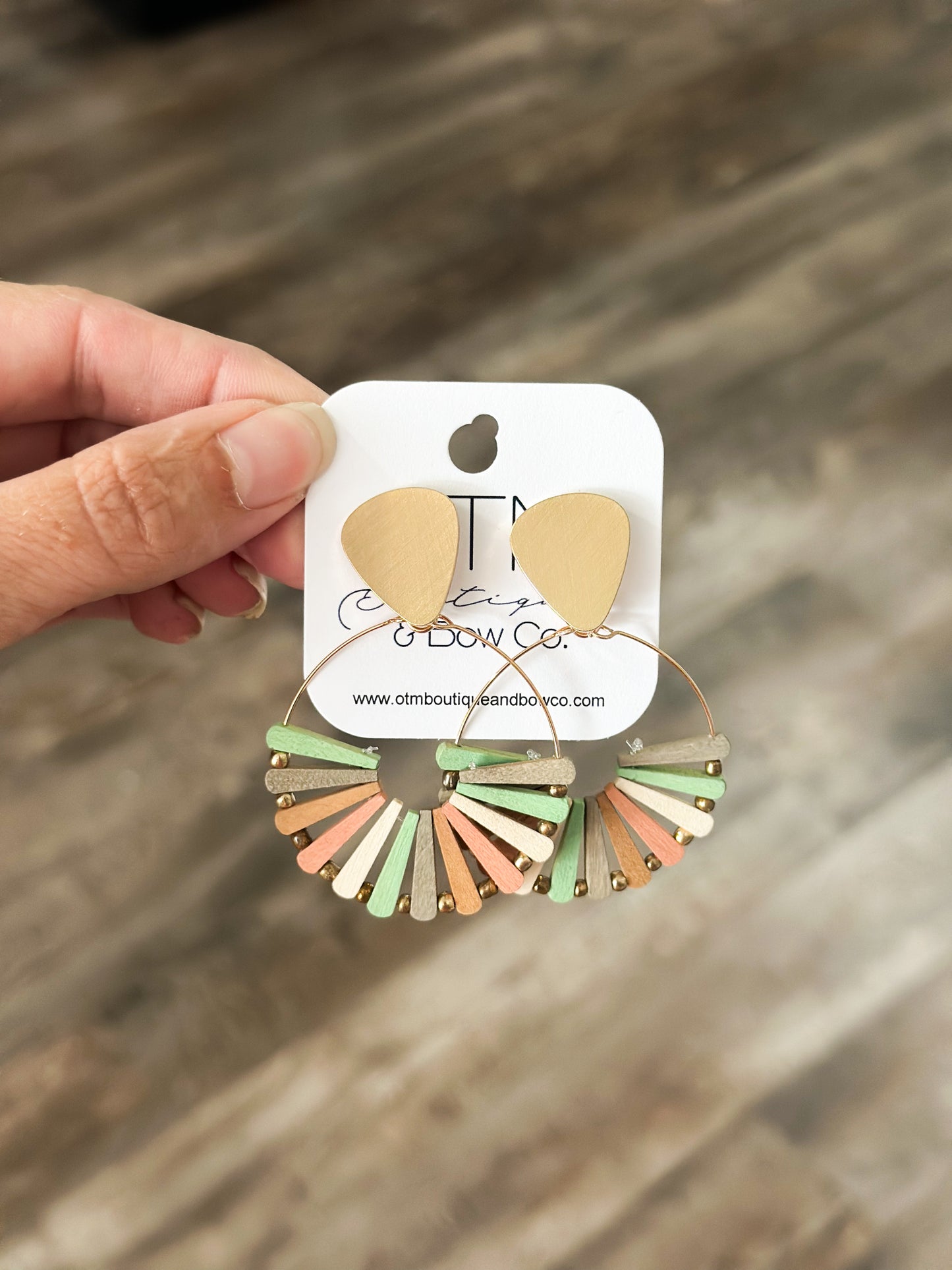 Sunday Stroll Earrings