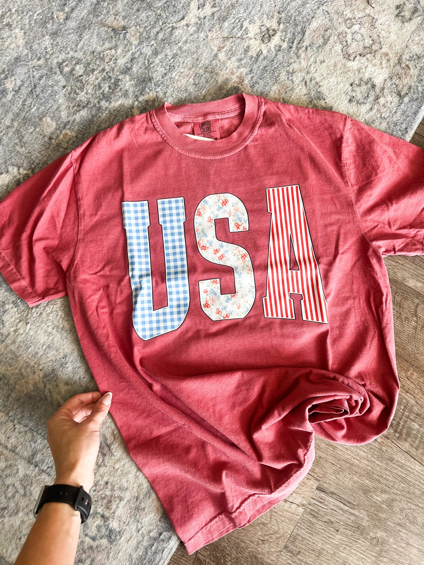 Oversized USA Graphic Tee (Crimson)