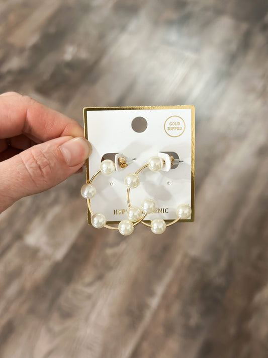 Gold/Pearl Hoop Earrings