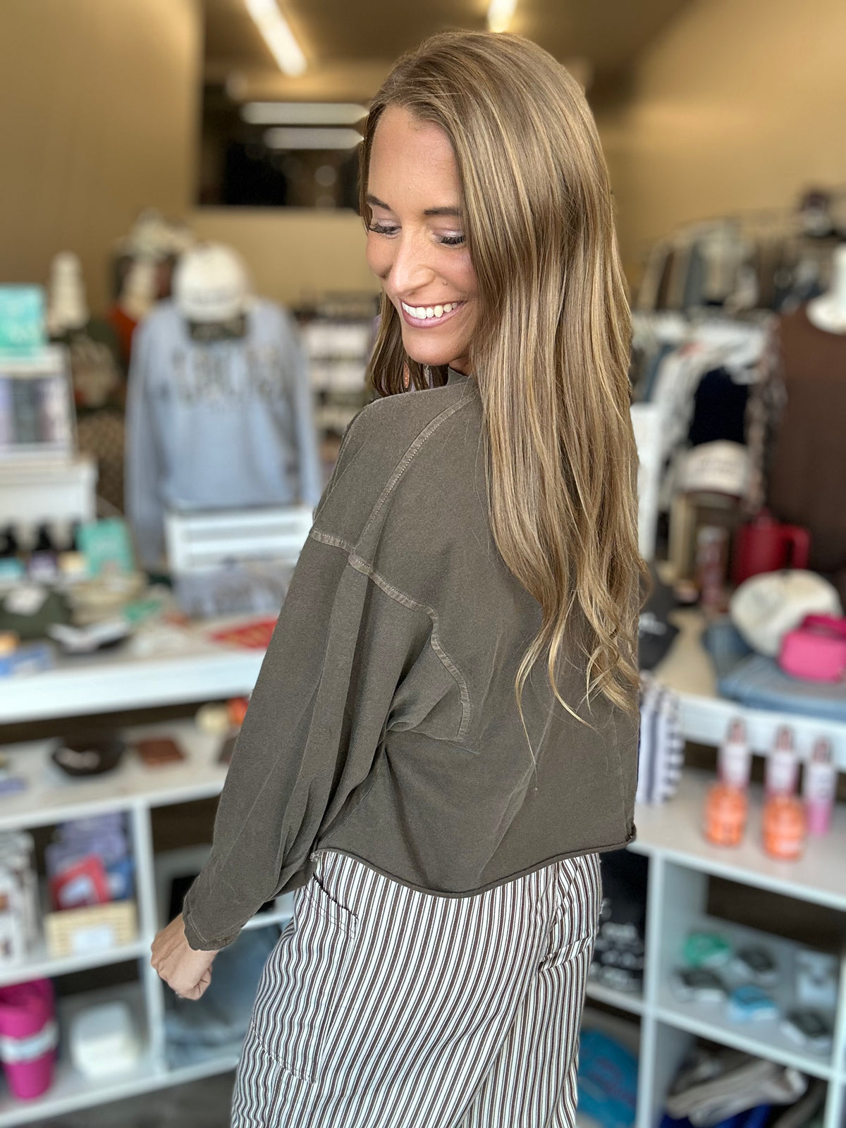 Jules Cropped Flowy Long Sleeve (Brown)
