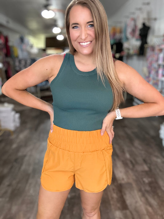 Errands to Run Athletic Shorts - Mango