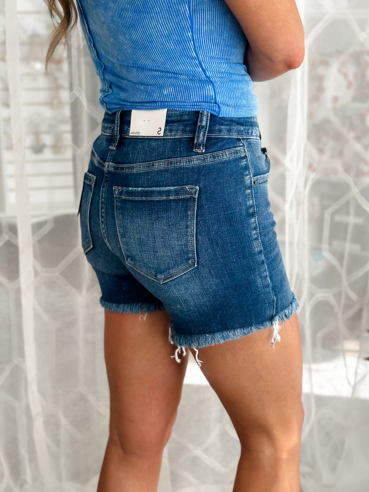 RESTOCK Willow Frayed Hem Denim Shorts