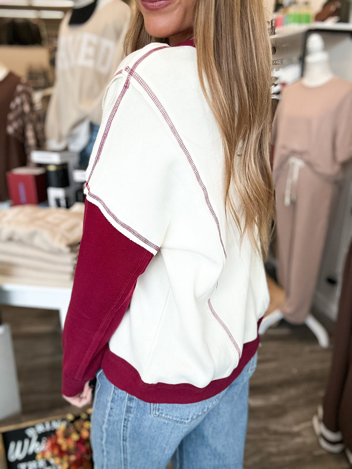 Khloe Contrast Sleeve Pullover (Cabernet)