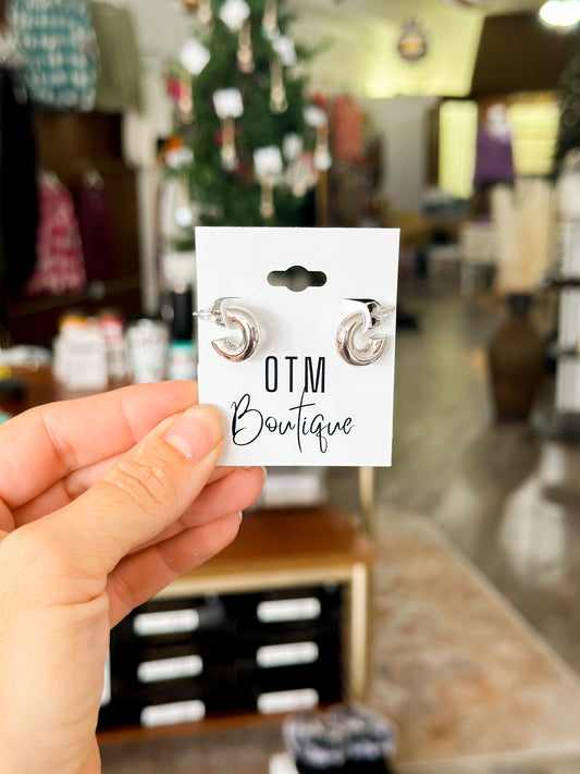 Mini Hoop Earrings - Silver