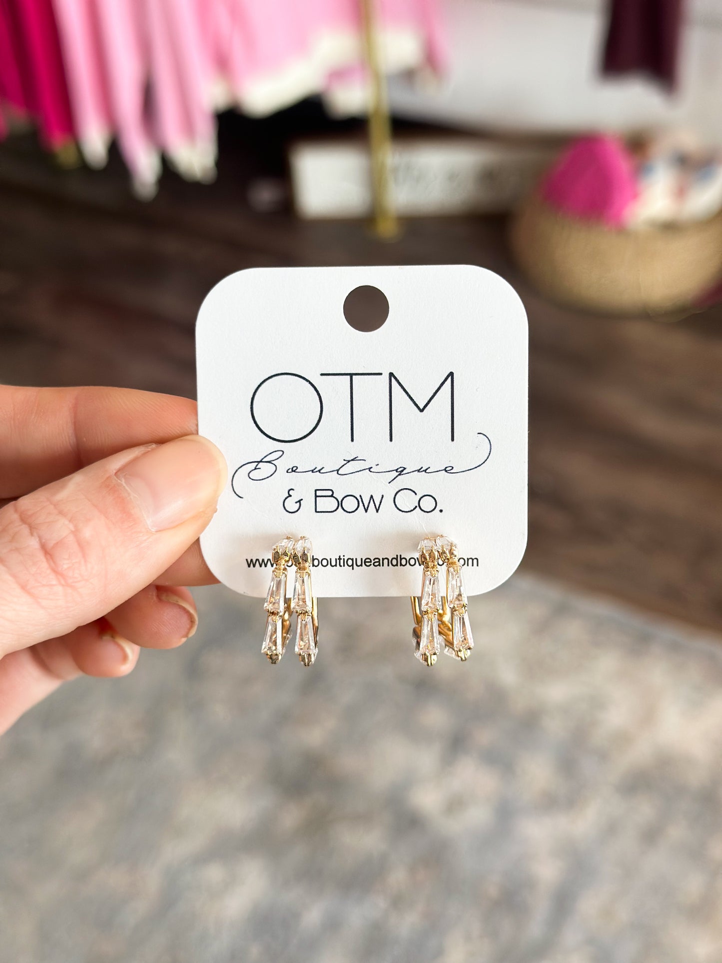 Dazzle Square Hoop Earrings (Gold)