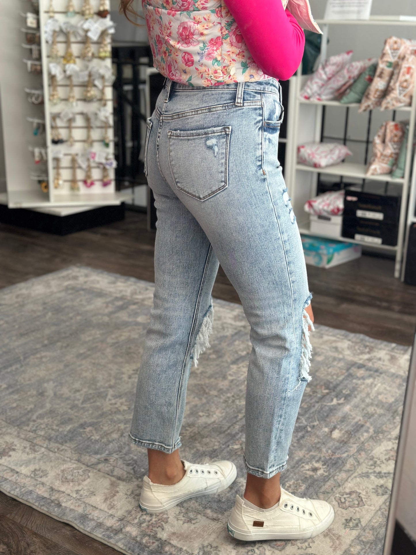 RESTOCK Memphis Distressed Cropped Denim