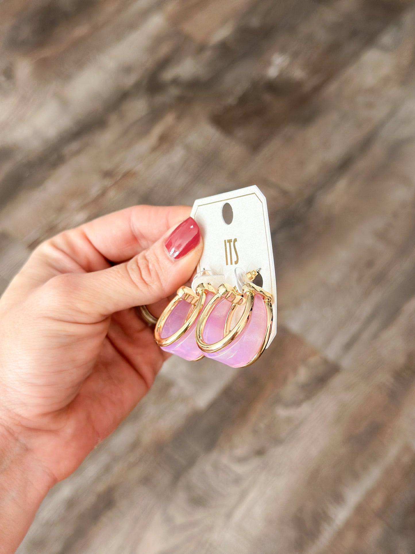 Modern Wide Hoop Earrings (Lavender)