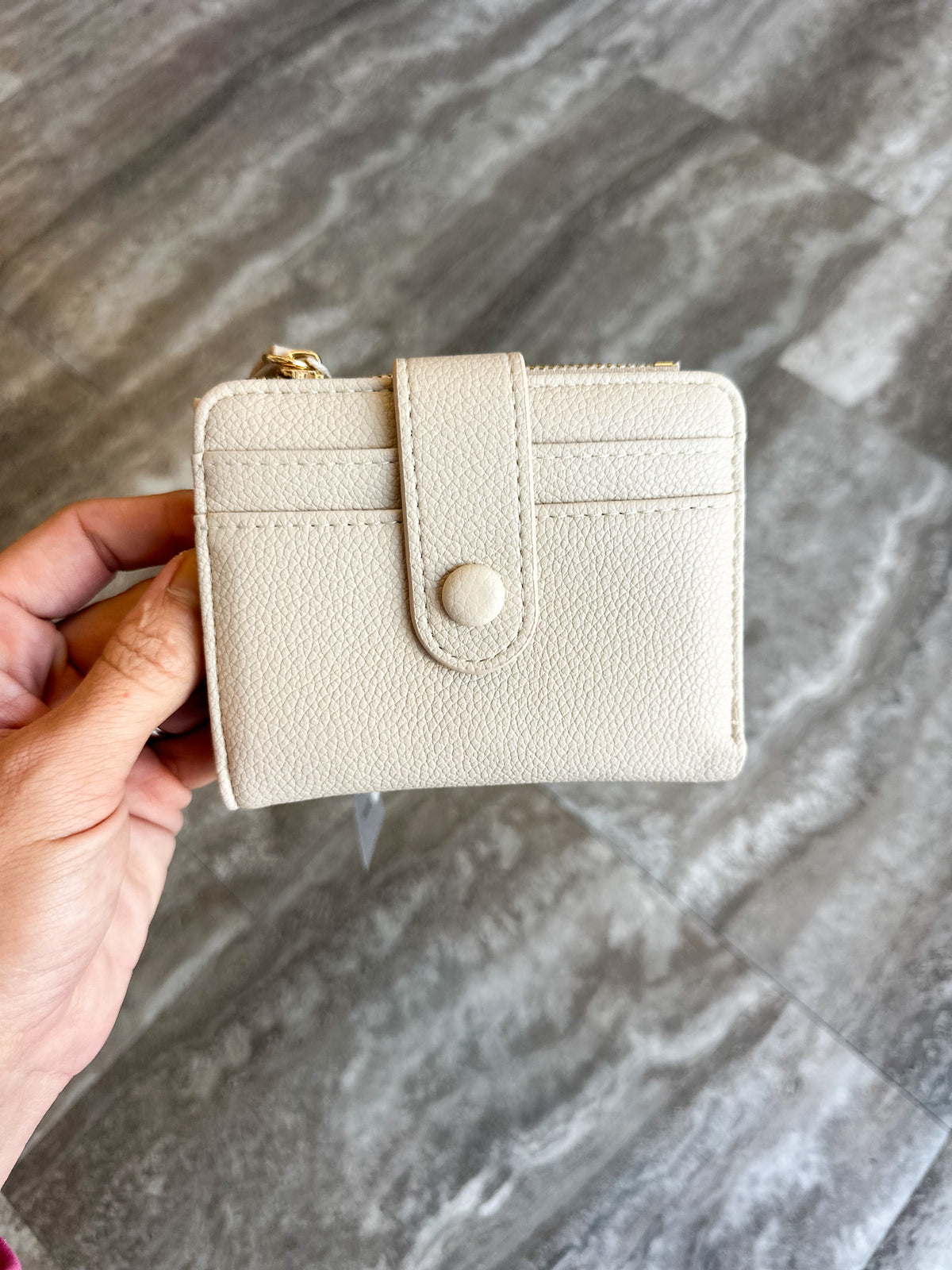 Cheyanna Bifold Wallet (Beige)