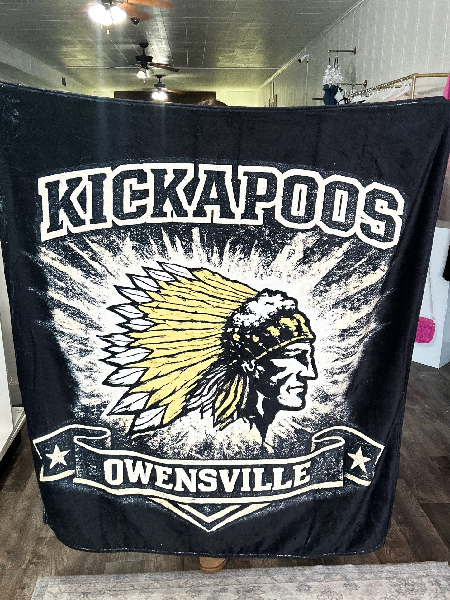 Vintage Kickapoos Design 50x60 Fleece Blanket
