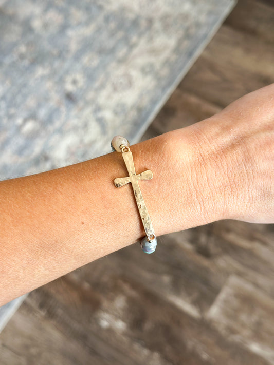 Hammered Cross Beaded Bracelet (Pastel)