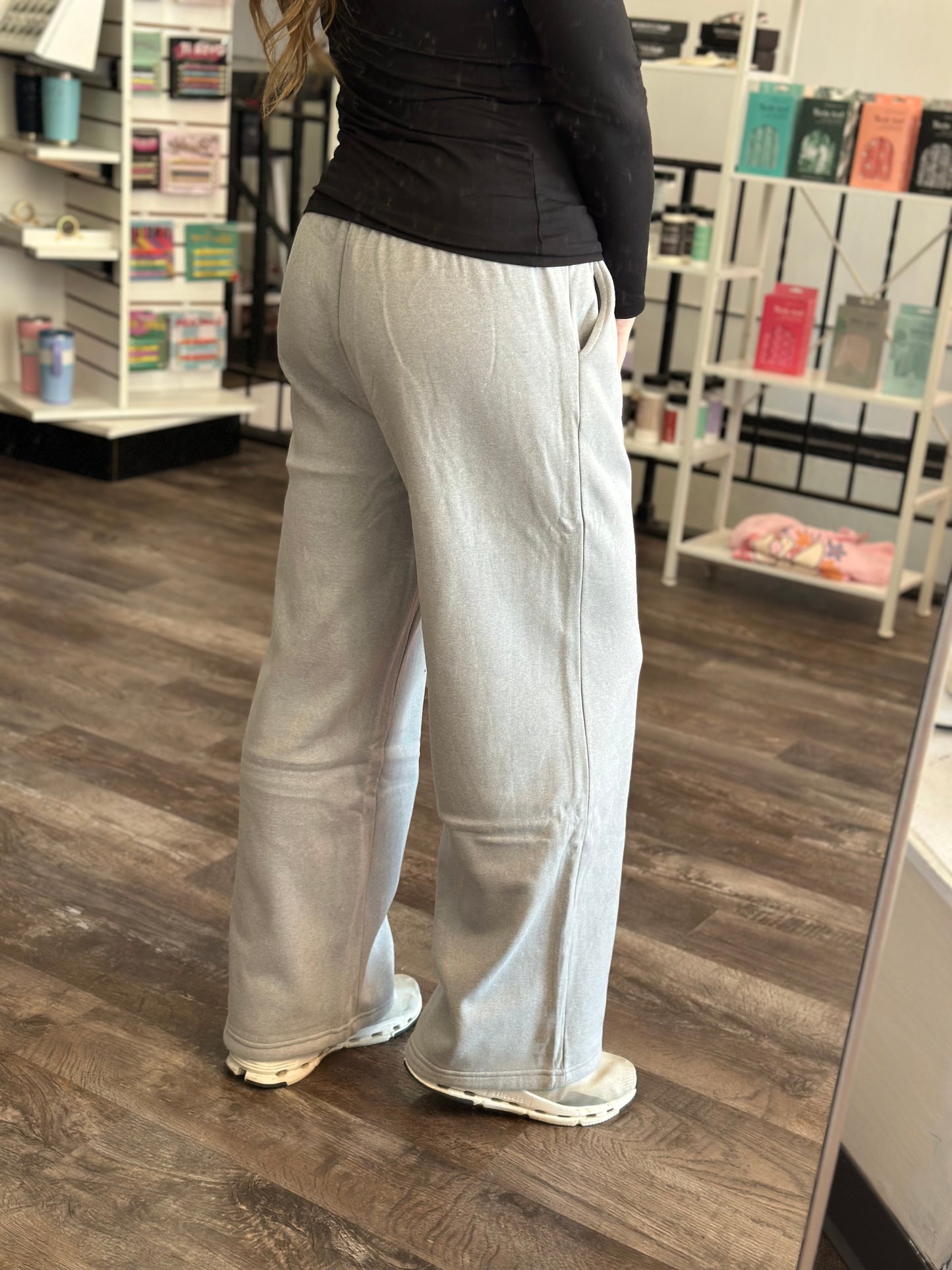 Dream On Fleece Sweatpants (Grey)