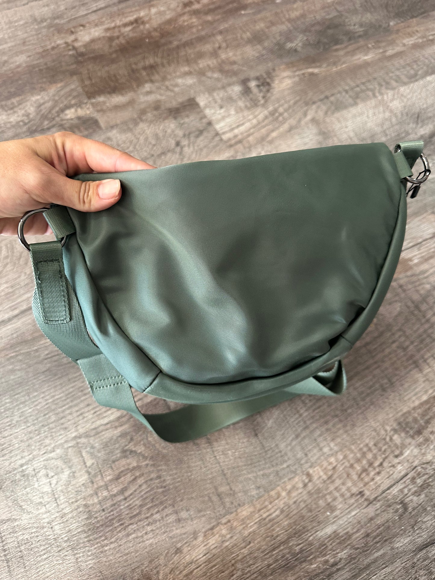 For The Hustle Sling Bag - Olive