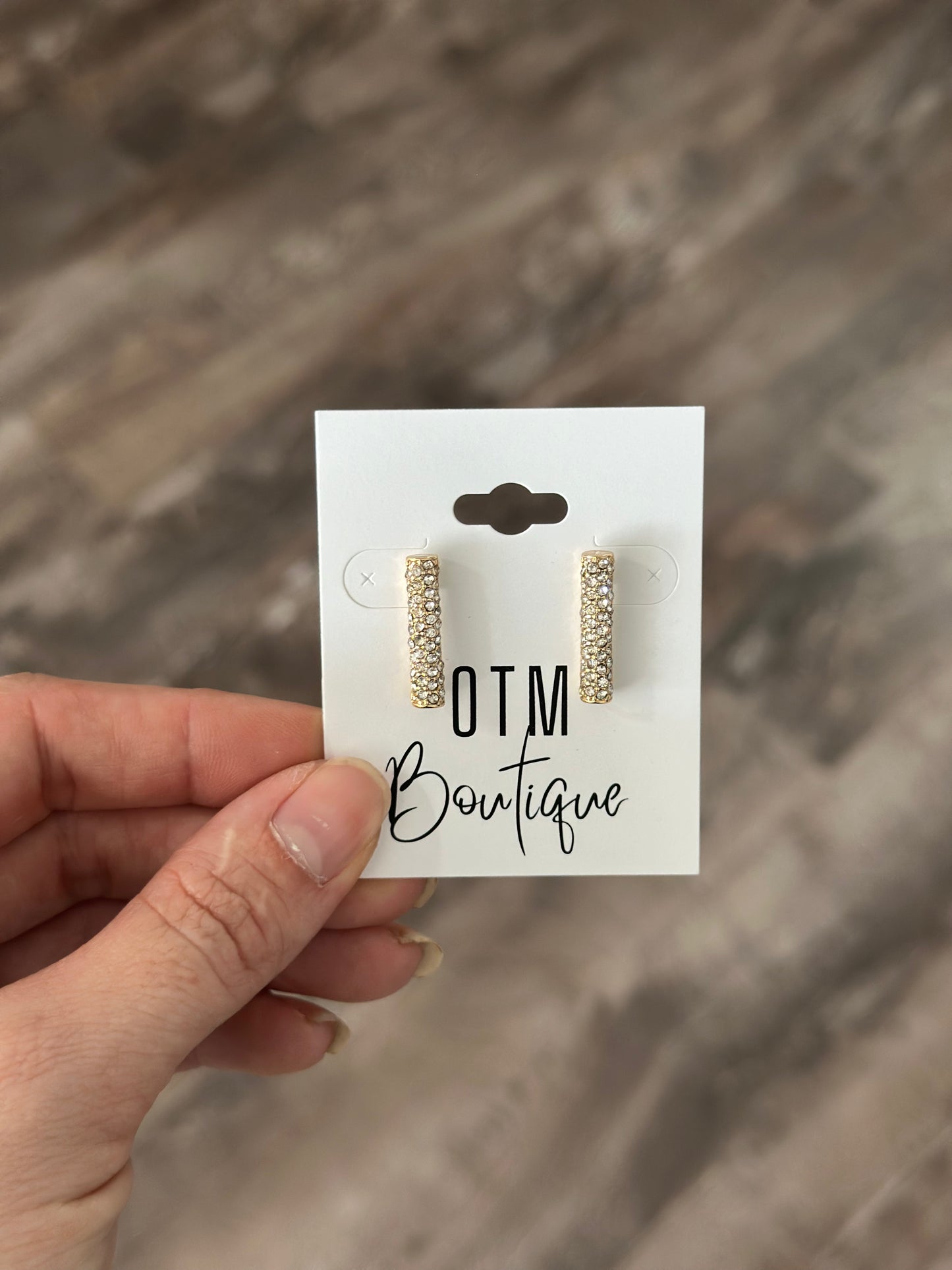 Dazzle Bar Earrings - Gold